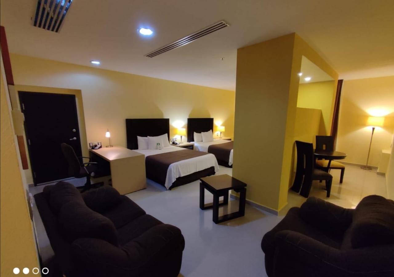Hipico Inn Hotel Poza Rica Exterior photo